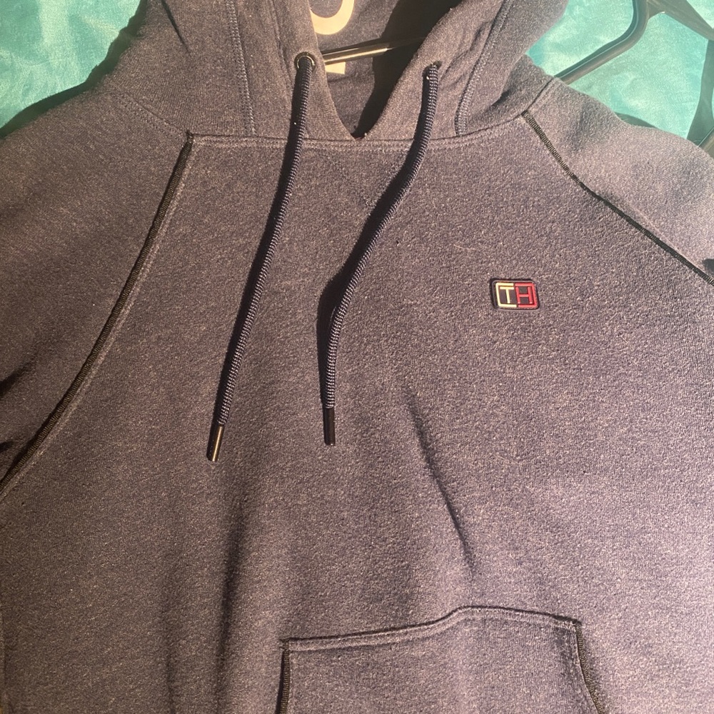 Tommy Hilfiger sweater